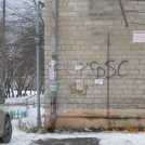 Петрова, 51(правый торец дома)